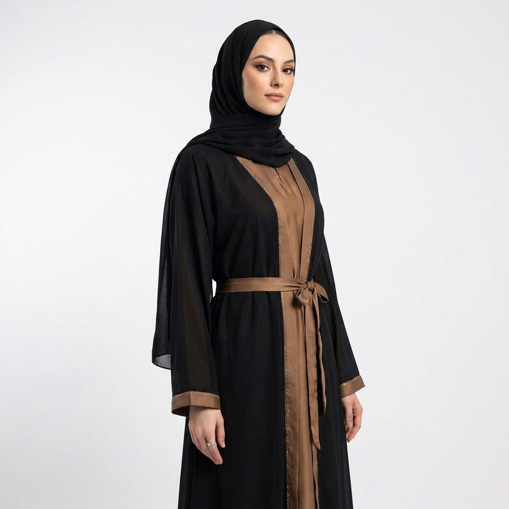 Side profile of Midnight Onyx Caramel Set highlighting the silhouette