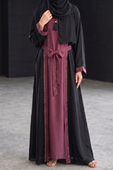 Close-up detail of Classic Onyx Deep Set showcasing the design work